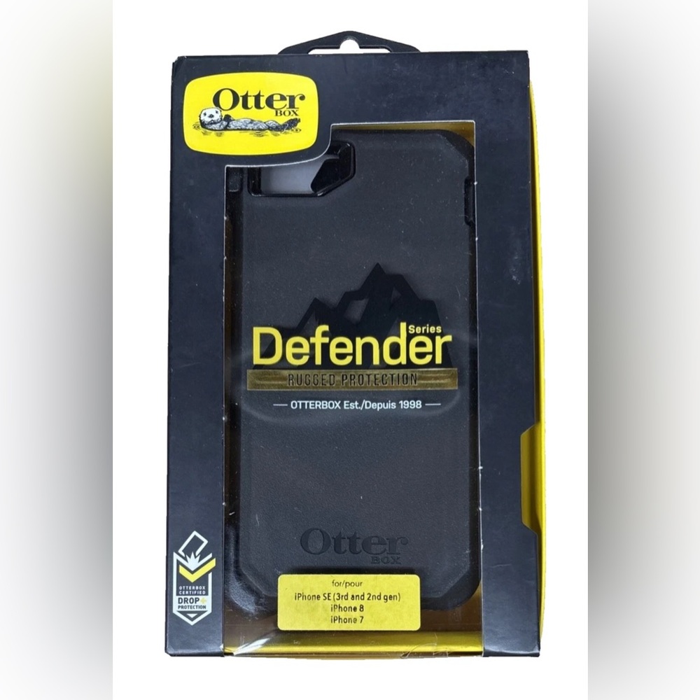OtterBox Defender Series Black Rugged Case